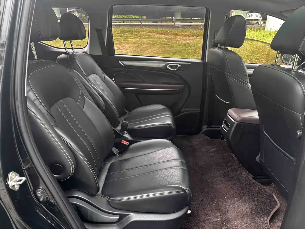 GAC Trumpchi M6 PRO 270 T DCT Premium