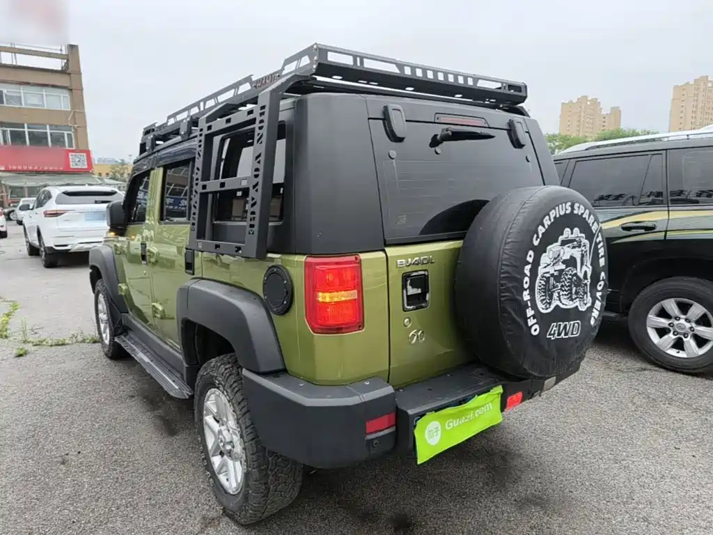 BAIC BJ40 40 L 2.0 T Manual 4 WD Distinguished