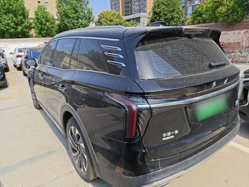Hongqi HS7 PHEV 2.0 T PHEV 4 WD Flagship Smooth 6-seat