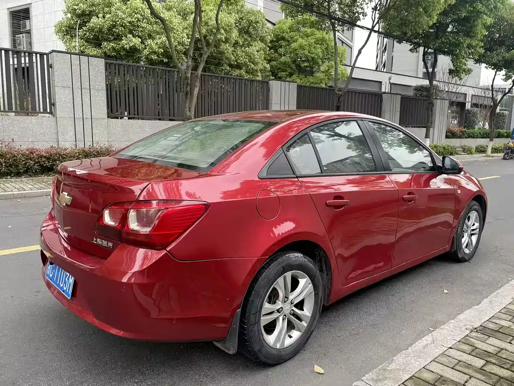 Cruze 1.5 L Classic SE AT