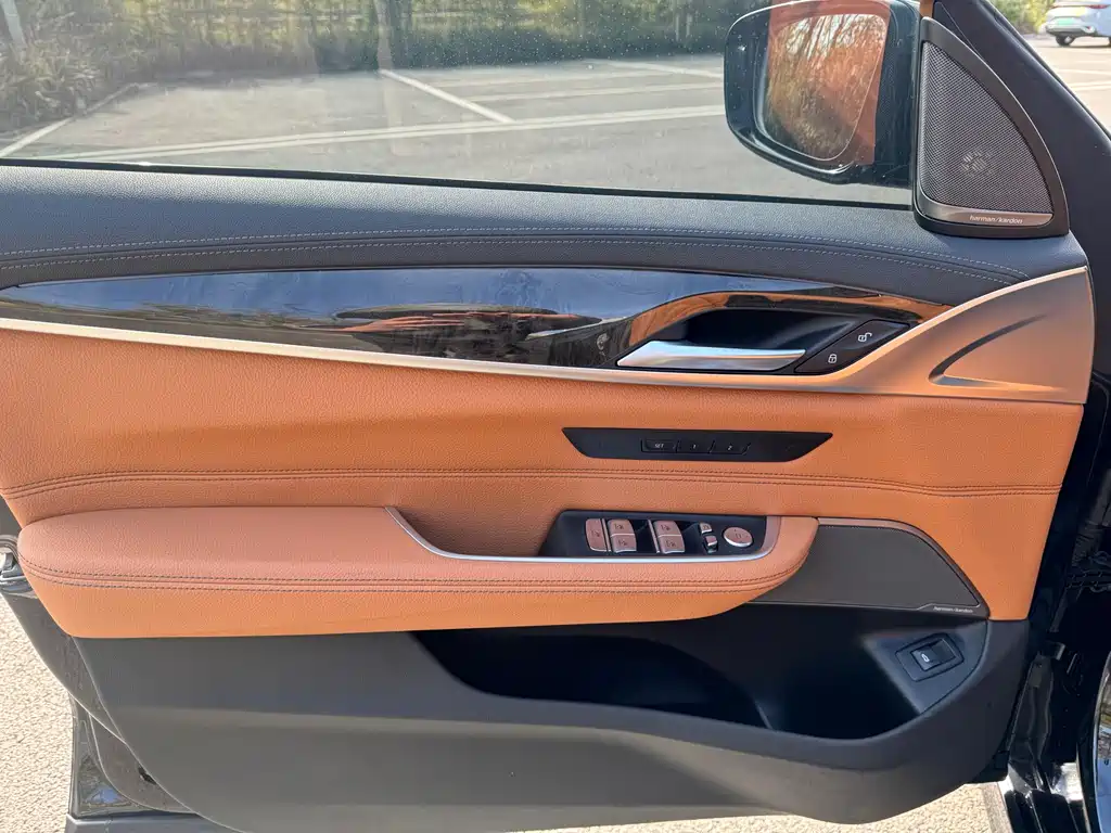 BMW 6 Series GT 630 i M Sport Package
