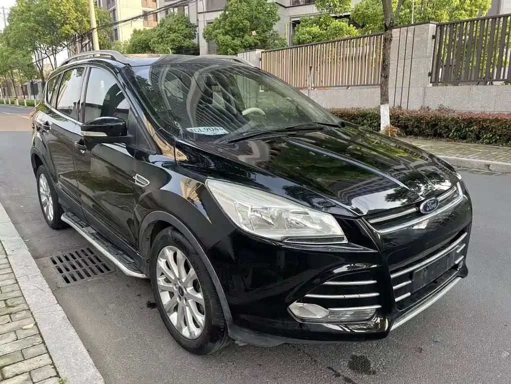 Kuga 1.6 L GTDi 2 WD Style