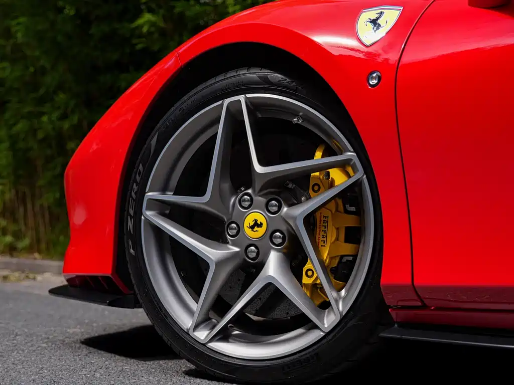 Ferrari F8 Tributo 3.9 T V8