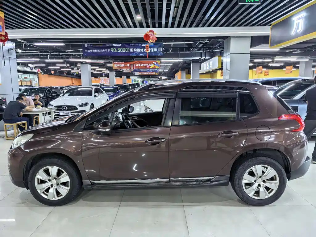 Peugeot 2008 2014 1.6 L Auto Fashion