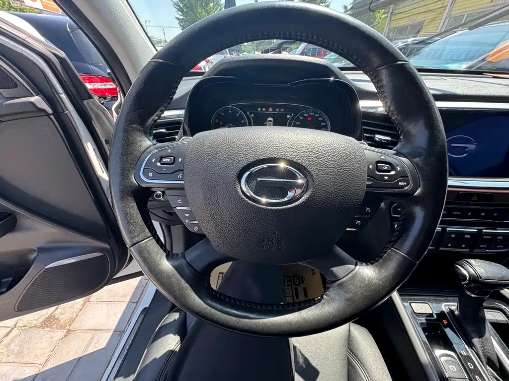 GAC Trumpchi GS8 320 T 4 WD Luxury Connected (7-seat)