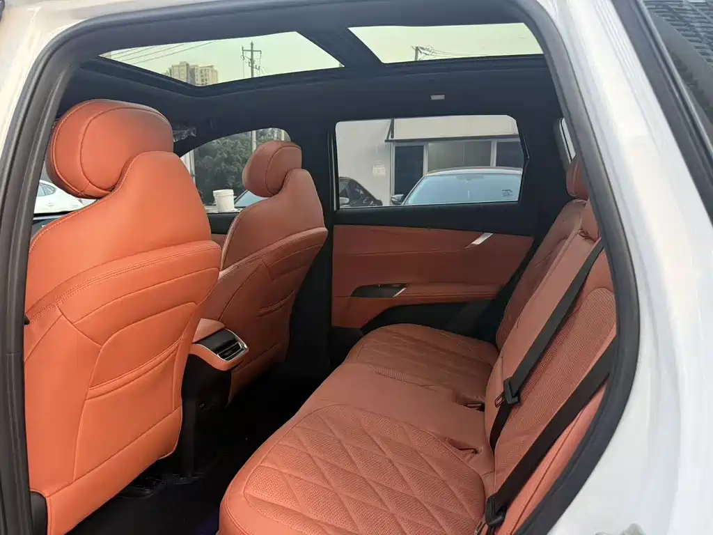 Changan CS75 PLUS 4 th Gen 1.5 T New Blue Whale Smart Flagship