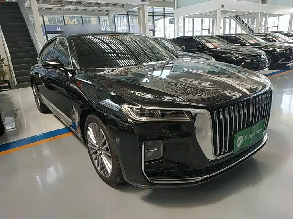 Hongqi H9 2.0 T Connected Flagship Enjoyment