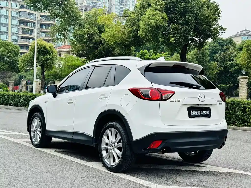 Mazda CX-5 2.5 L Auto 4 WD Distinguished