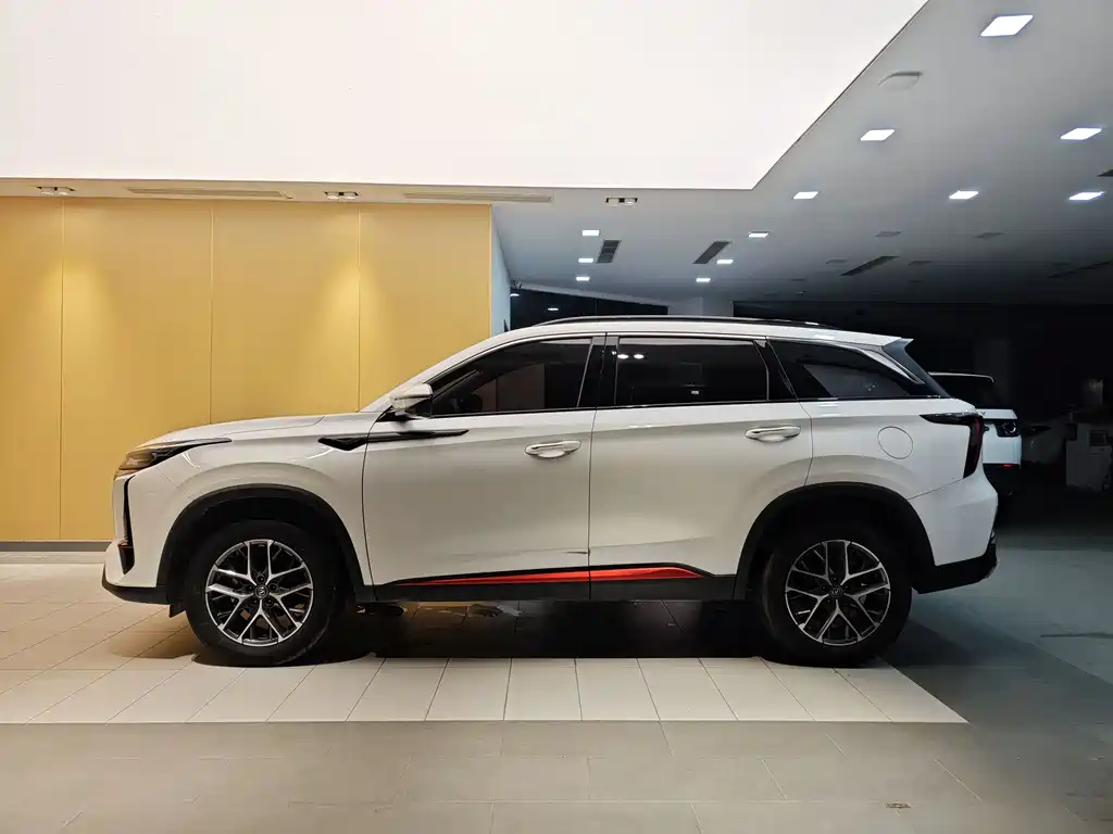 Changan CS75 PLUS 2 nd Gen 1.5 T Auto Elite