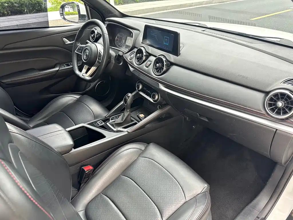 Fengguang 500 1.5 L CVT Enjoyment