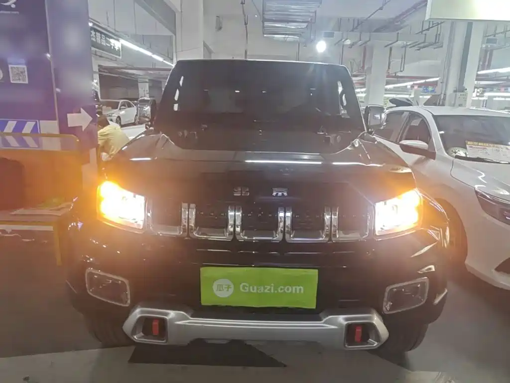 BAIC BJ40 2.0 T Auto 4 WD City Hunter Swordsman