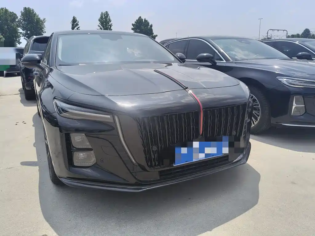 Hongqi H5 1.5 T DCT Shadow