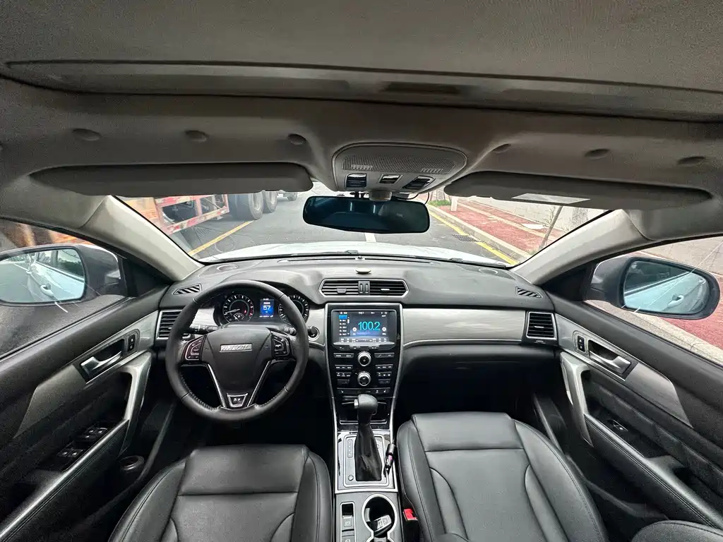 Haval H2 Red Label 1.5 T Auto 2 WD Luxury