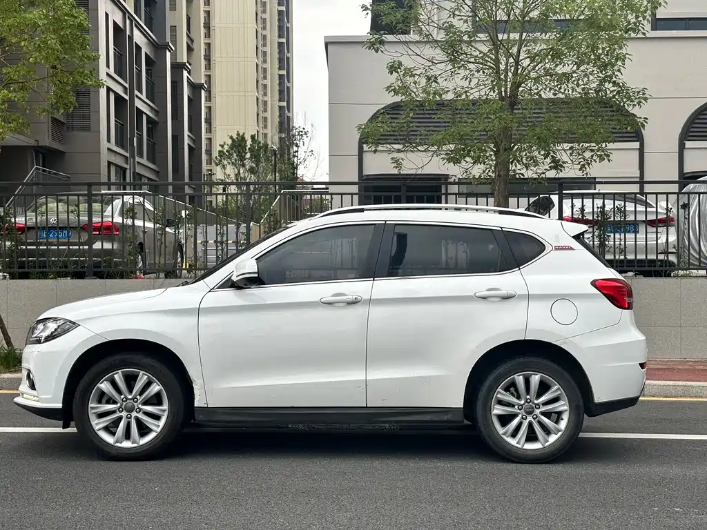 Haval H2 Red Label 1.5 T Auto 2 WD Luxury
