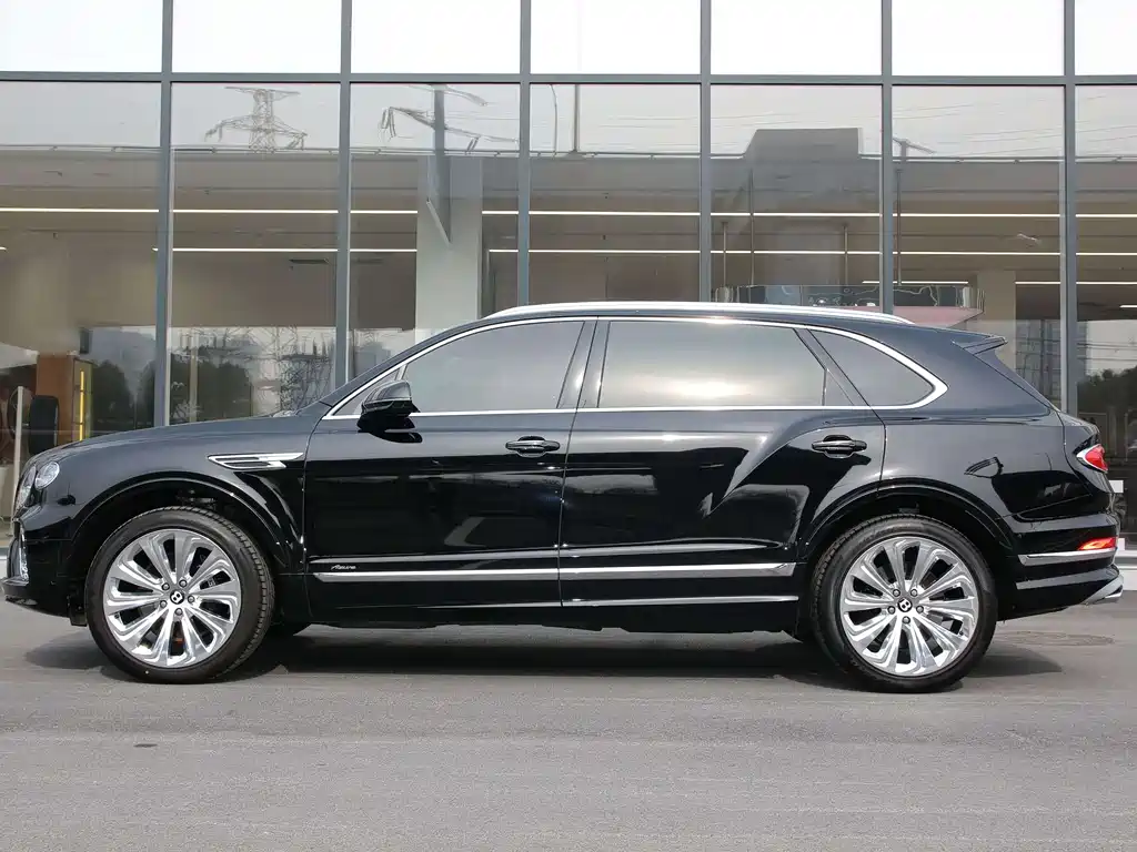 Bentayga 4.0 T V8 LWB Range Elegant Degree