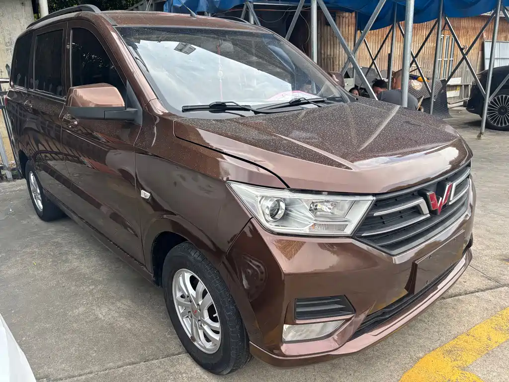 Wuling Hongguang 1.5 L S Standard CN-VI LAR