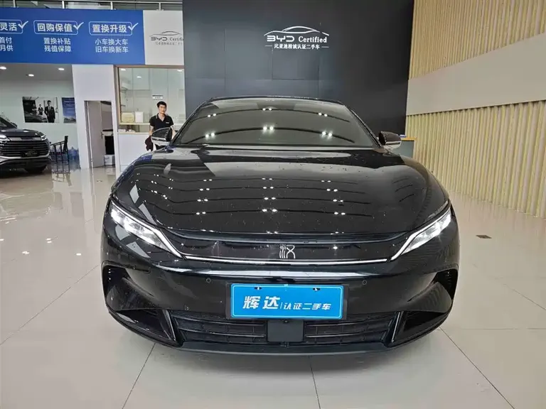 BYD Han DM-i 125 KM Honored