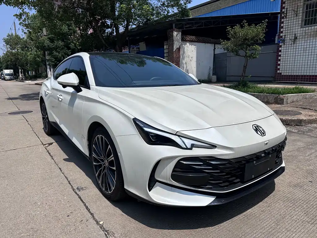 MG7 1.5 T 300 DCT Luxury
