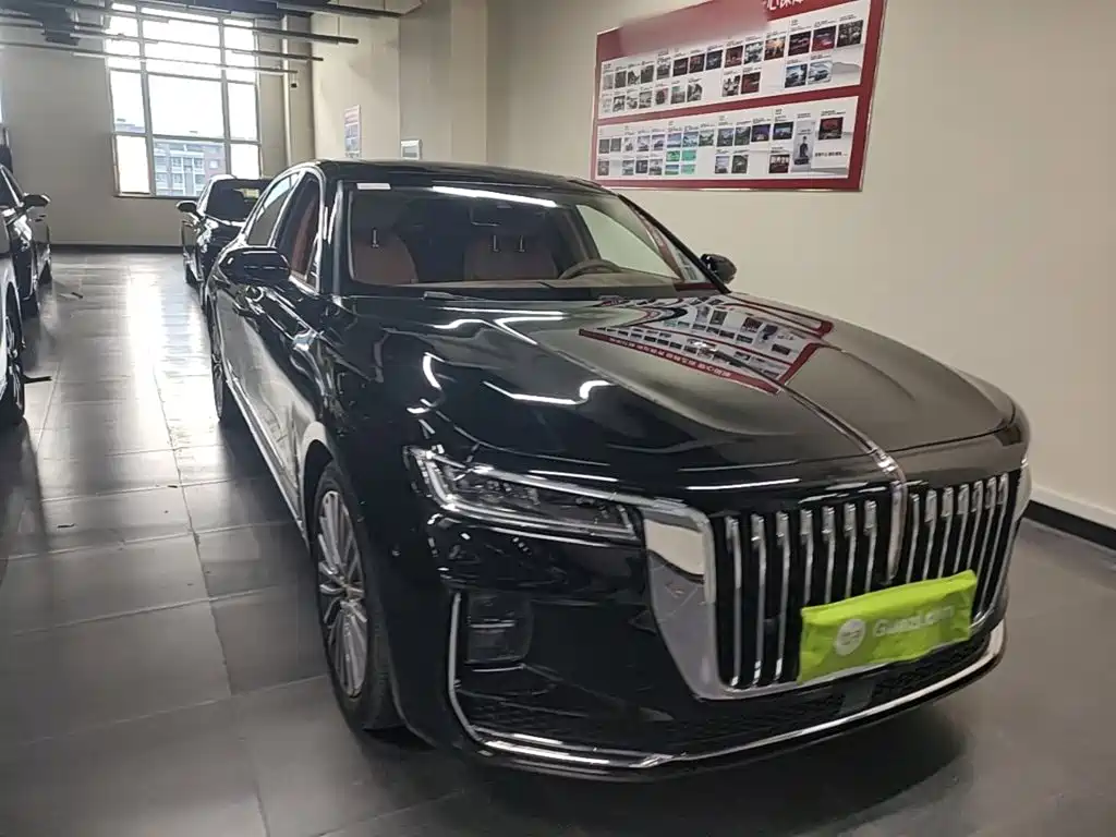 Hongqi H9 2.0 T Connected Flagship Enjoyment