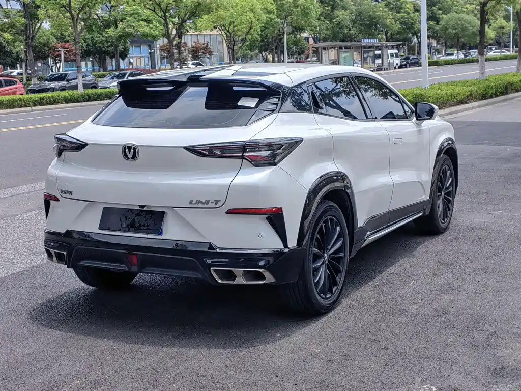 Changan UNI-T 1.5 T Outstanding