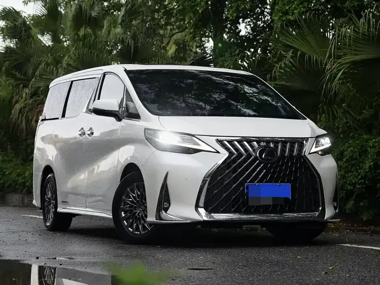 Lexus LM 300 h 7-seat Elegant
