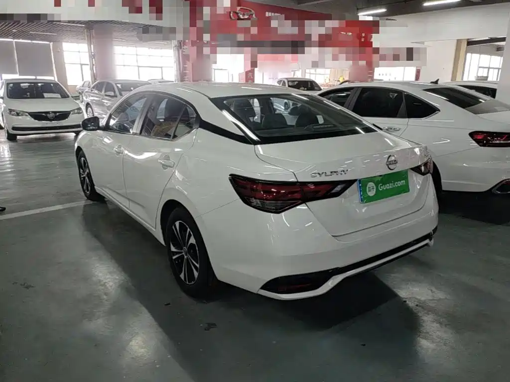 Sylphy 1.6 L CVT Joy