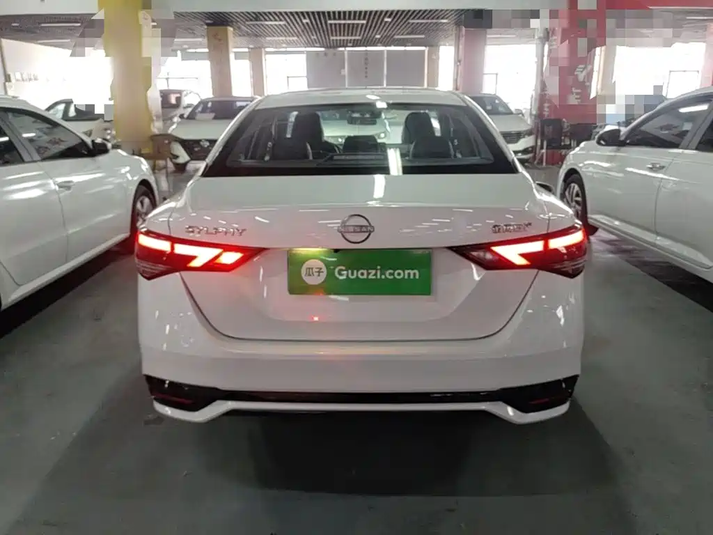 Sylphy 1.6 L CVT Joy