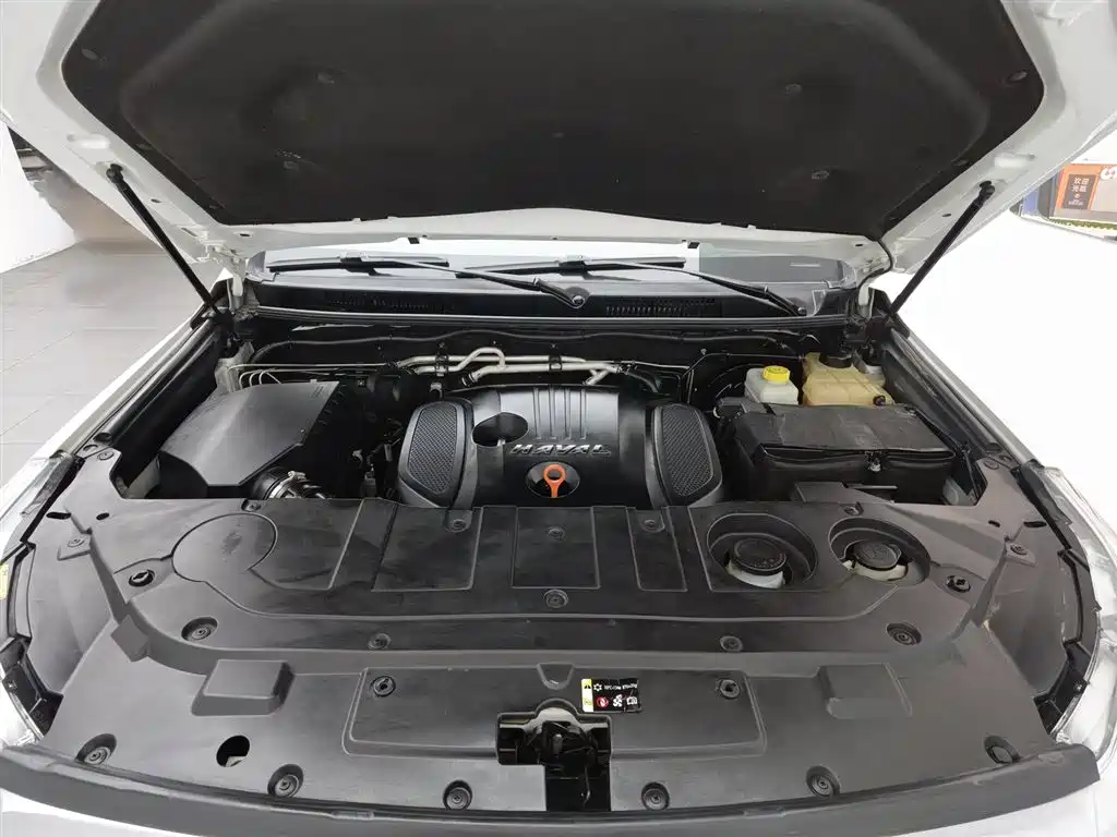 Haval H9 2.0 T Gasoline 4 WD Comfort 5-seat