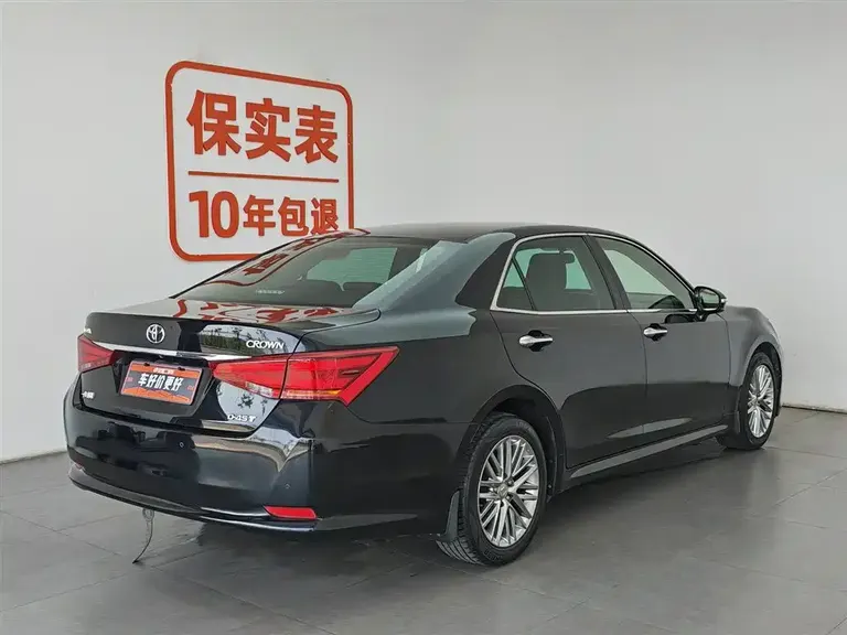 Toyota Crown 2.0 T Sport