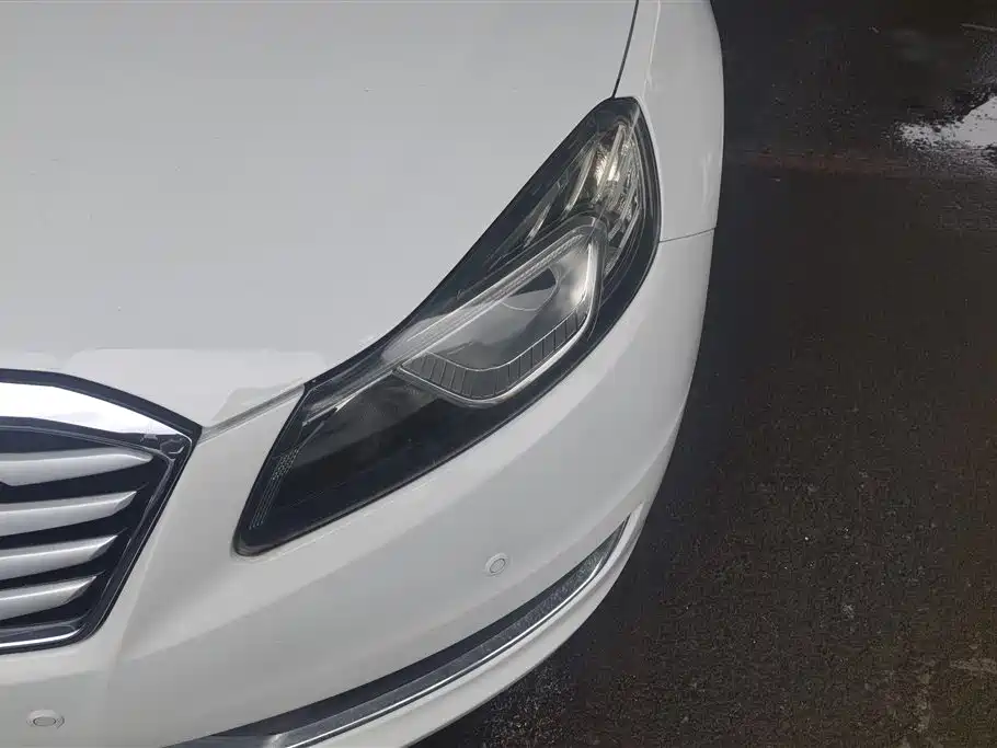 Besturn B70 2.0 L Auto Luxury