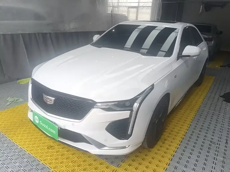 Cadillac CT4 28 T Elite