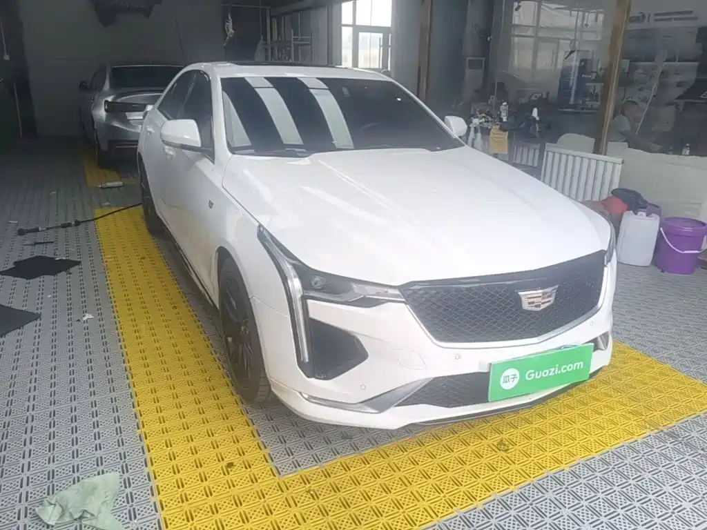 Cadillac CT4 28 T Elite