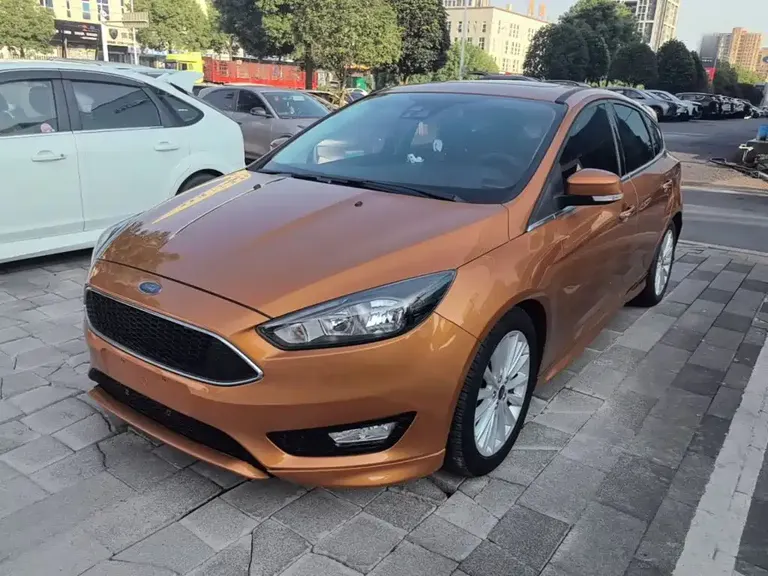 Ford Focus 福克斯 2015款 两厢 EcoBoost 180 自动运动型