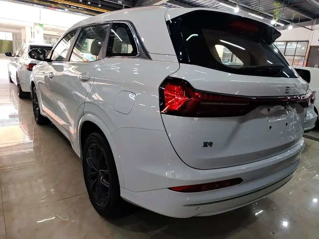Landian E5 PLUS 蓝电E5 PLUS 2025款 165 km 长续航先享版 7座