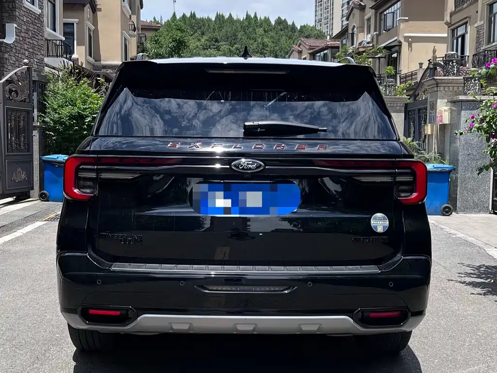 Explorer EcoBoost 285 Kunlun Peak 7-seat