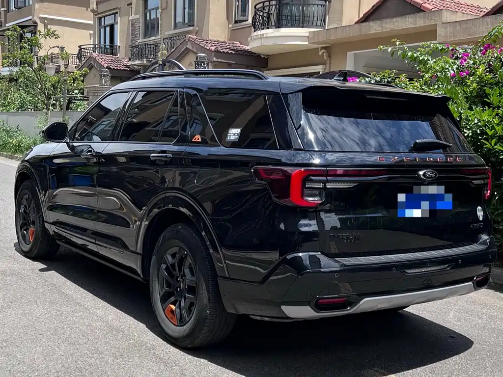 Explorer EcoBoost 285 Kunlun Peak 7-seat