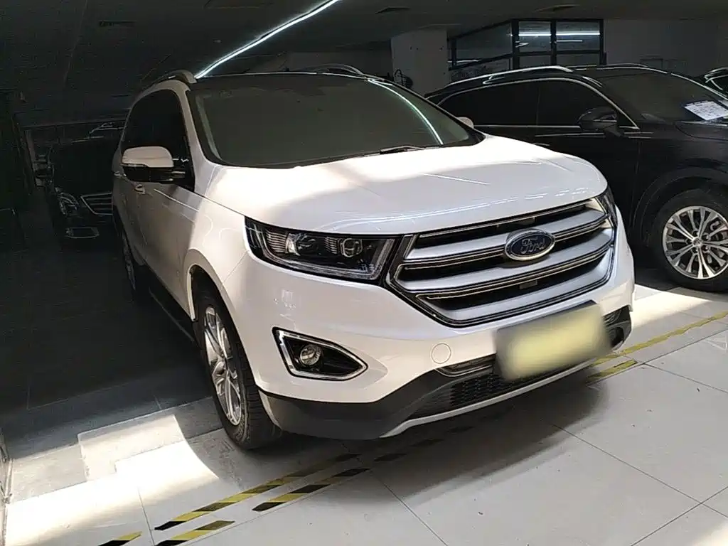 Edge EcoBoost 245 2 WD Grand Sharp 7-seat CN-V