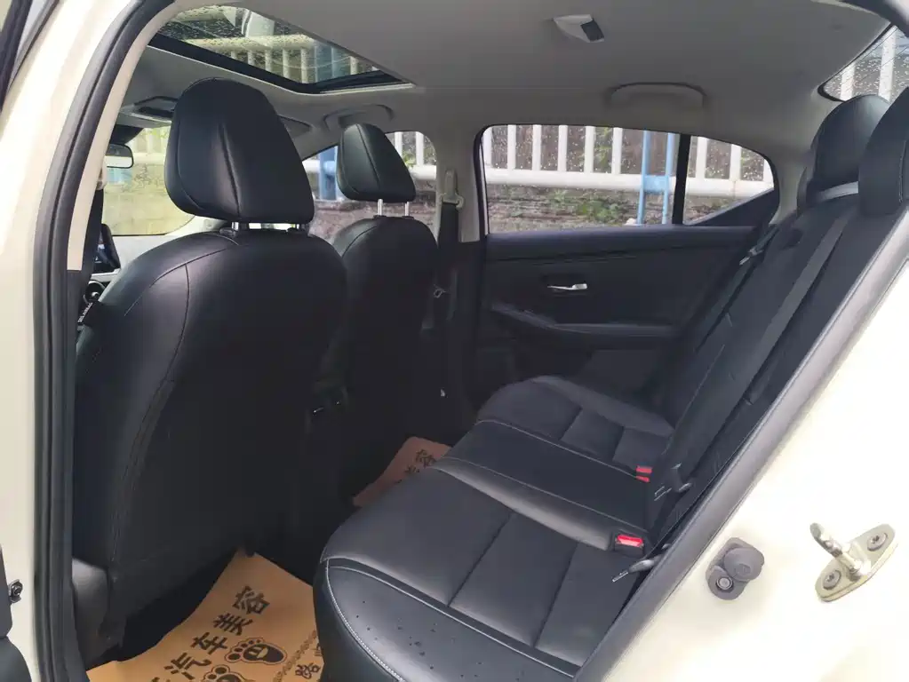 Sylphy 1.6 L XL CVT Smart Enjoyment