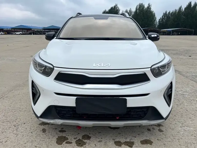 Kia Stonic 1.4 L CVT Sunroof