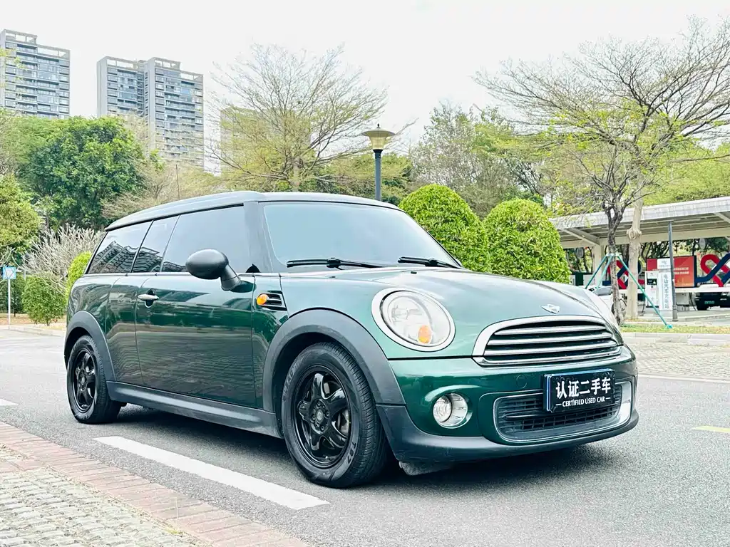 MINI CLUBMAN 1.6 L ONE