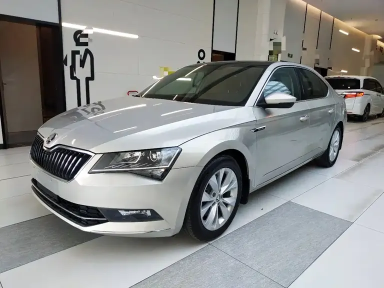 Skoda Superb TSI280 DSG Comfort CN-V