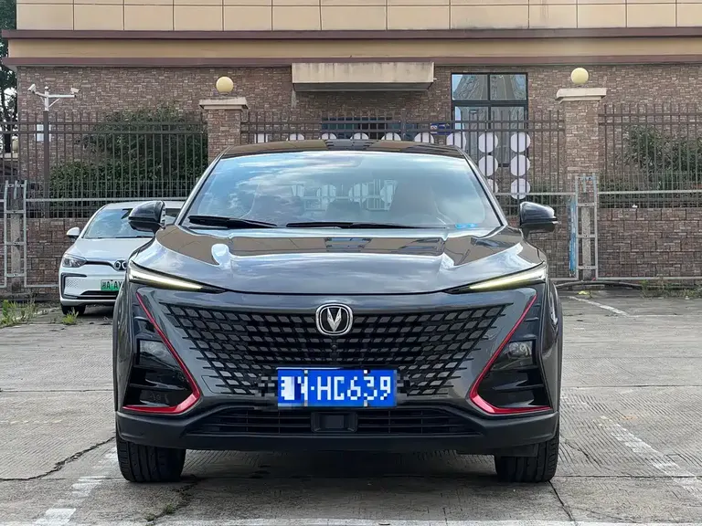 Changan UNI-T 1.5 T Distinguished