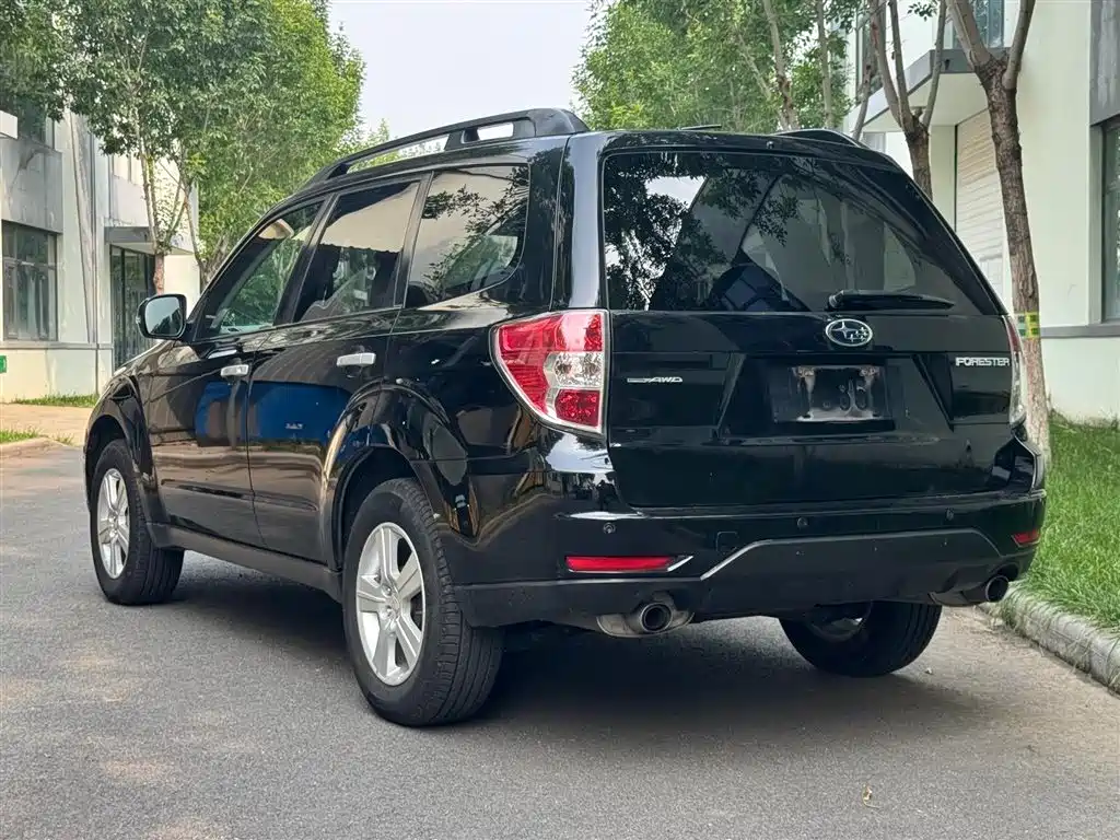 Forester 森林人 2011款 2.0 XS 自动豪华版
