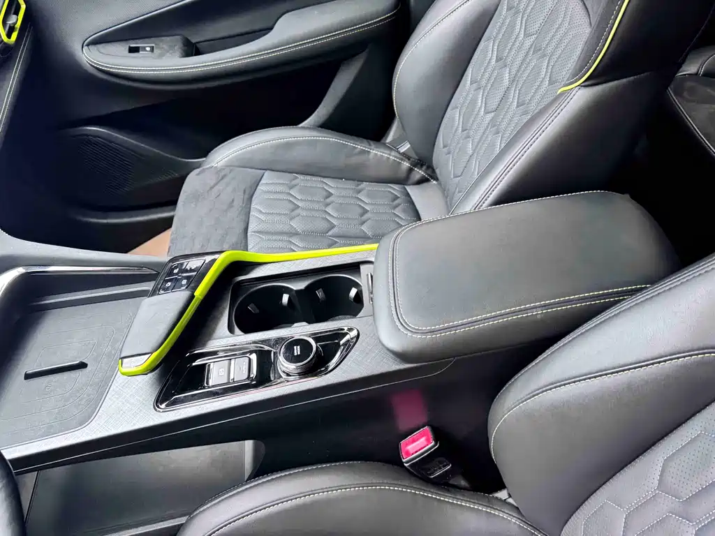 Changan UNI-T 1.5 T Sport Flagship