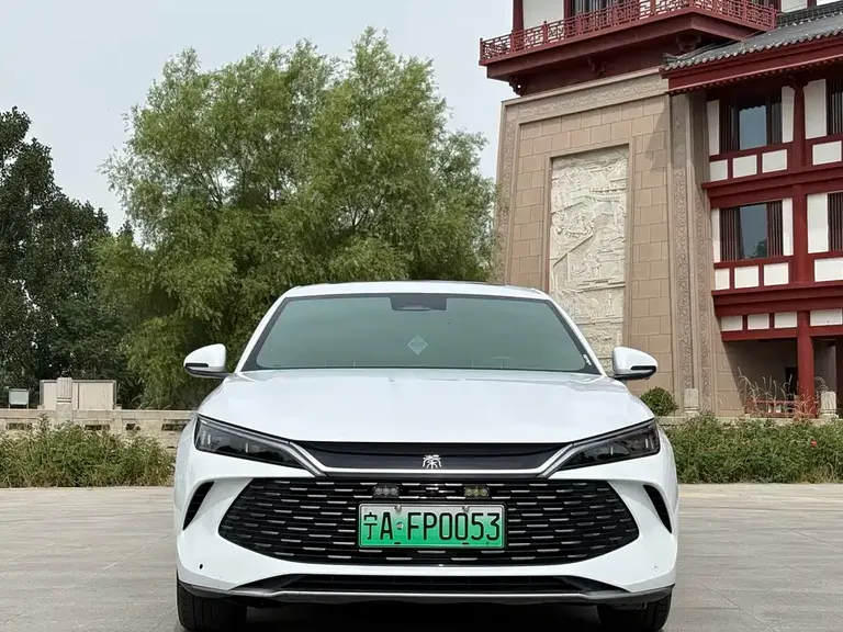 BYD Qin L DM-i 120 KM Transcend
