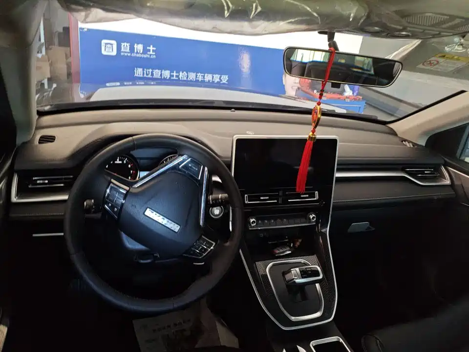 Haval M6 PLUS 1.5 T DCT Luxury Connected