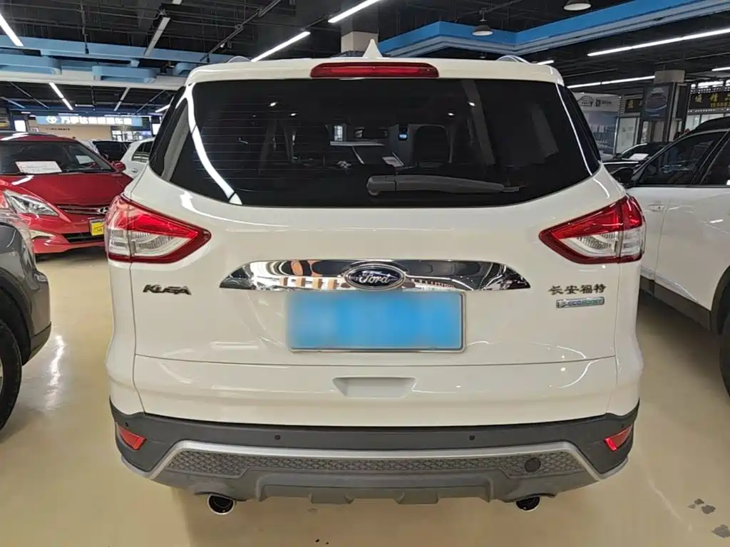 Kuga 1.5 L GTDi 2 WD Style
