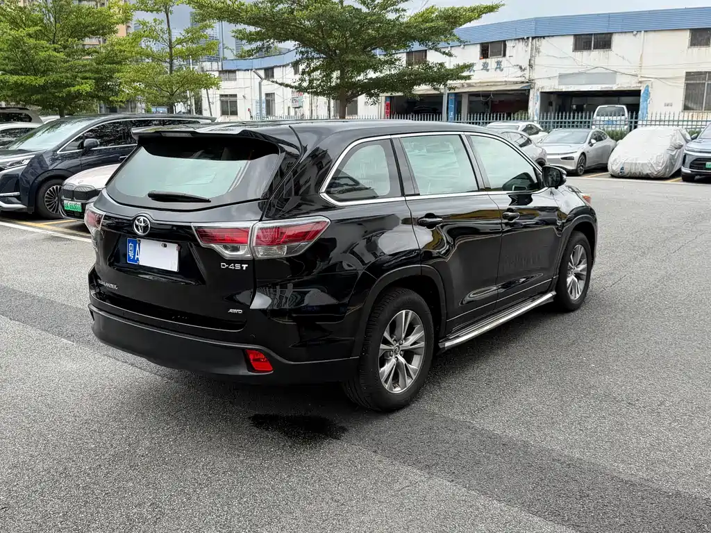 Highlander 2.0 T 4 WD Elite 7-seat