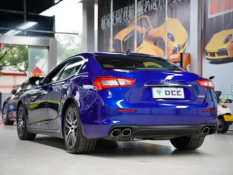 Maserati Ghibli Facelift 3.0 T Standard