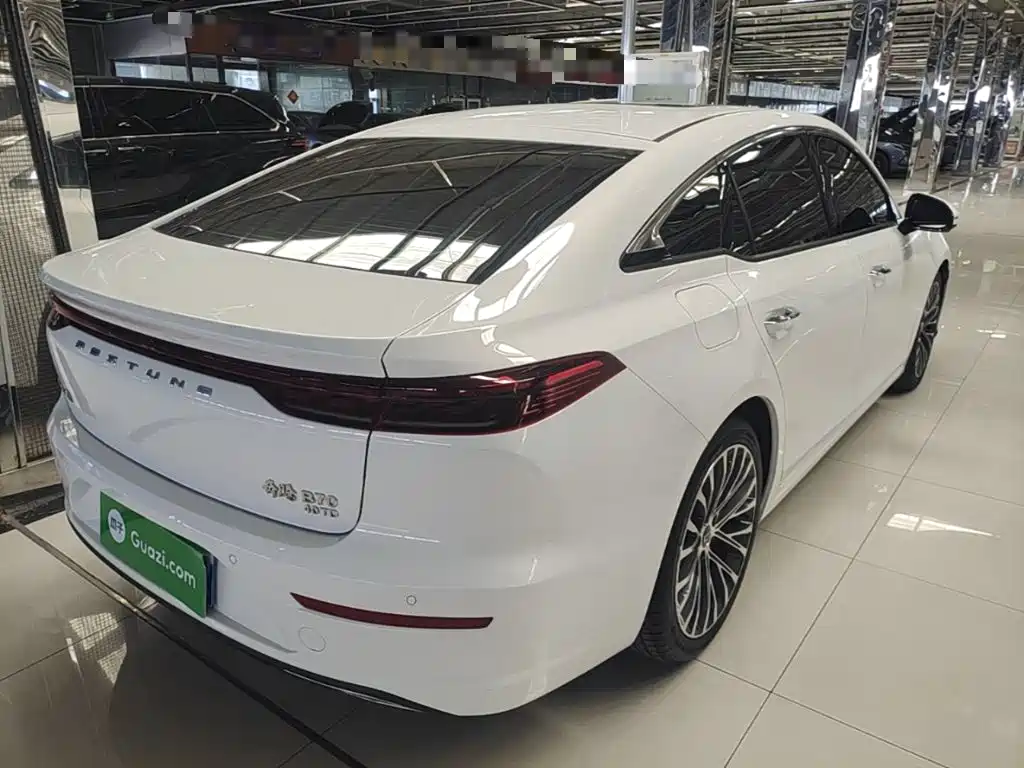 Besturn B70 奔腾B70 2024款 第四代 2.0 T 领御型